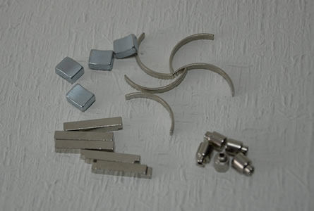 Tile magnet, segment magnet