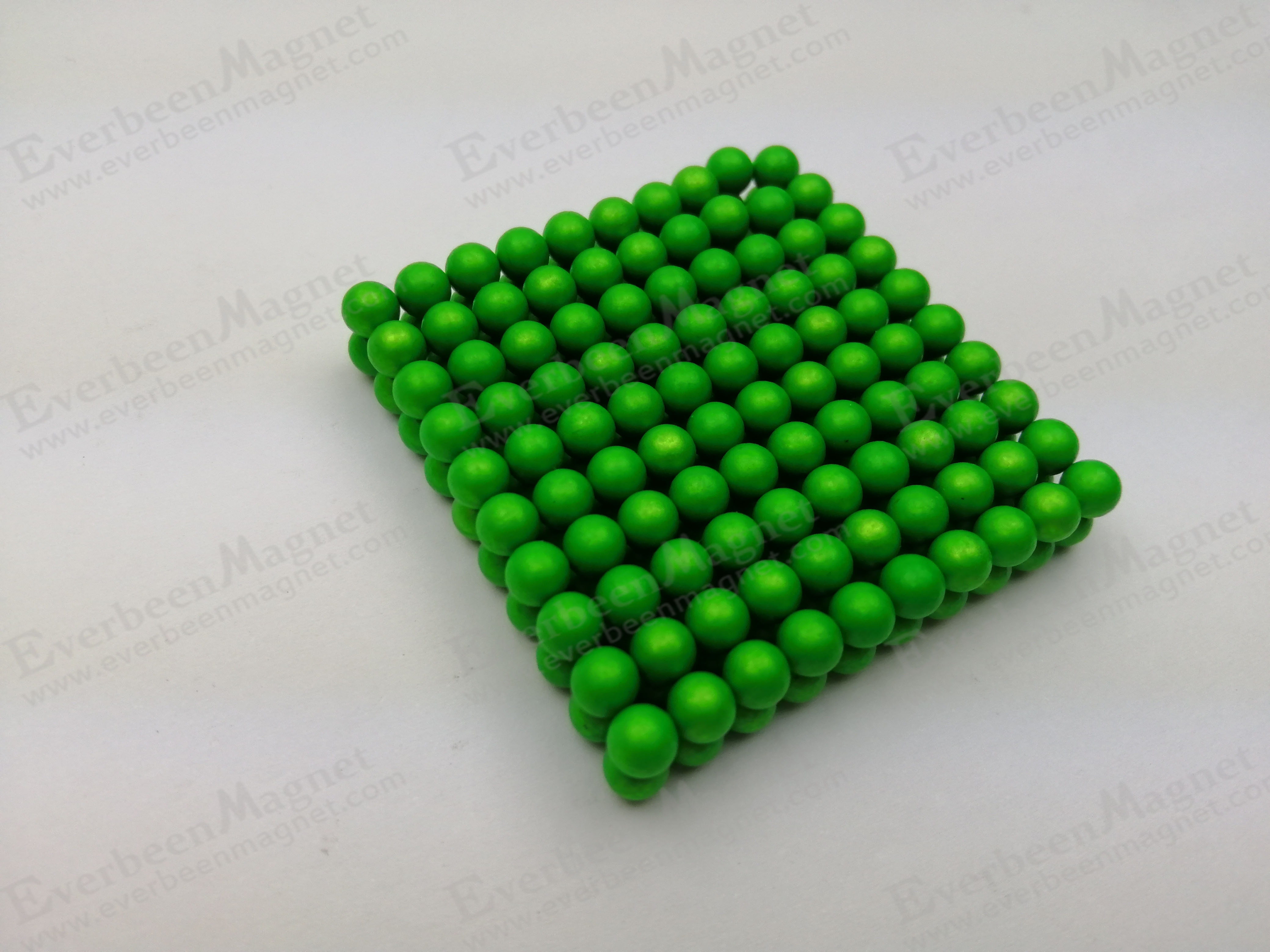 Fluorescent sphere N35 magnet  5mm