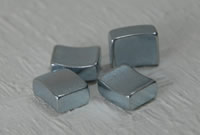 Apparatus magnet