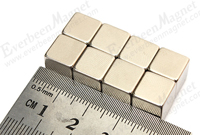 small neodymium cube magnet